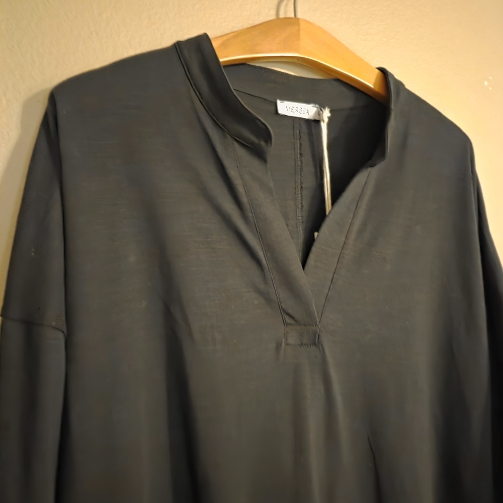 MERSEA NWT Amelia Cuff Tee Black Slub Cotton Vneck Minimalist Blouse Women's OS - Picture 5 of 14